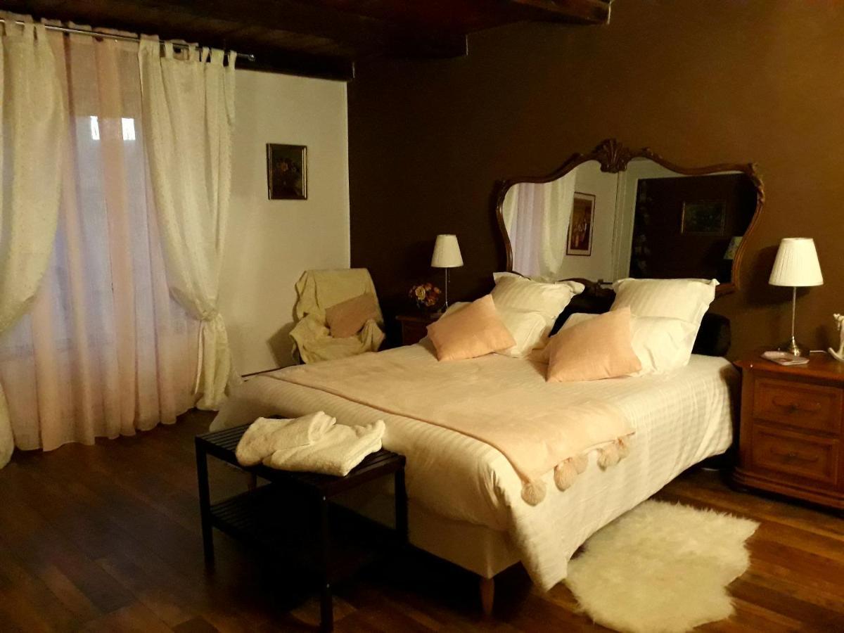 Bed And Breakfast "Le Moulin A Grains" Ménil-la-Horgne Exterior photo